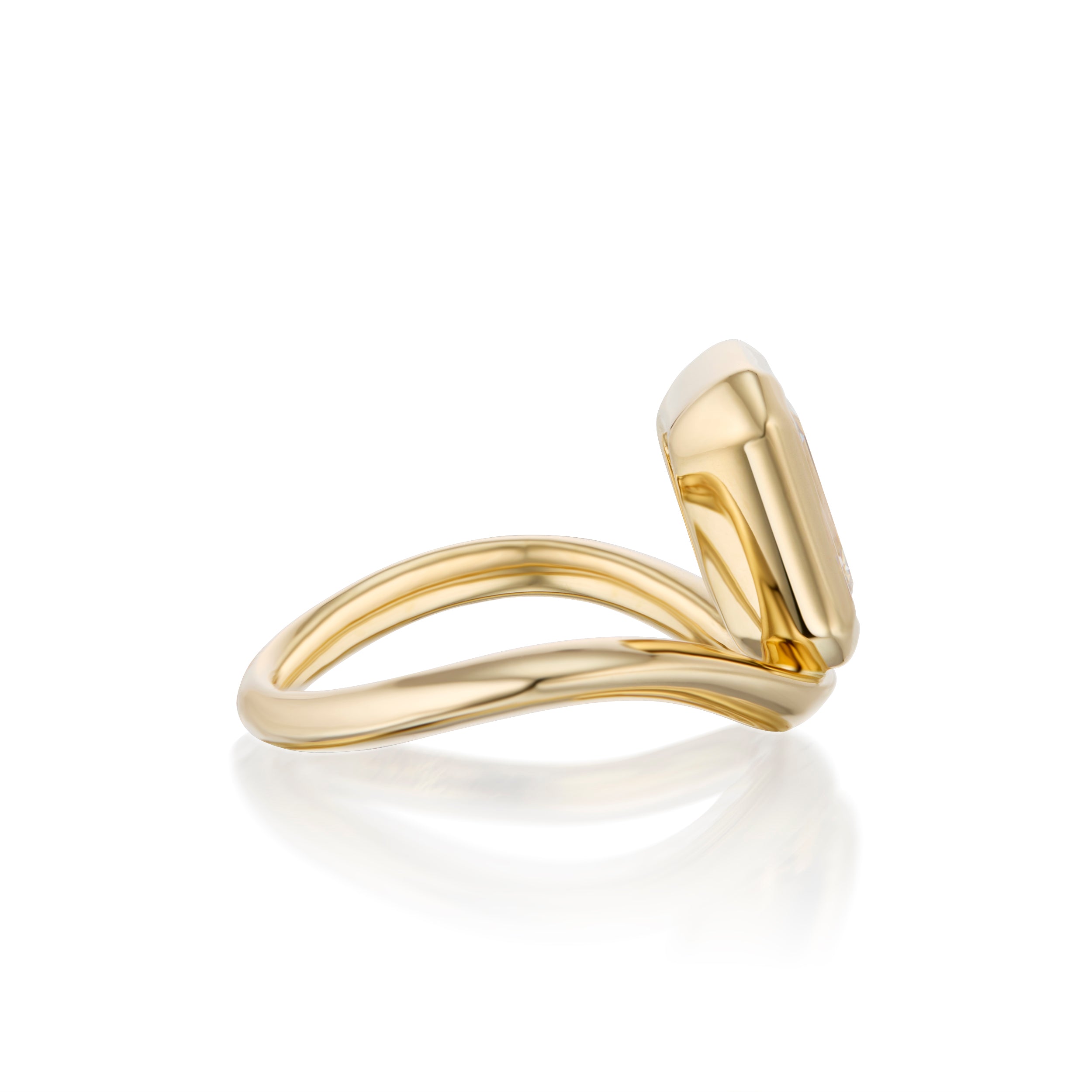 Glow Emerald Cut Ring on Curved Band