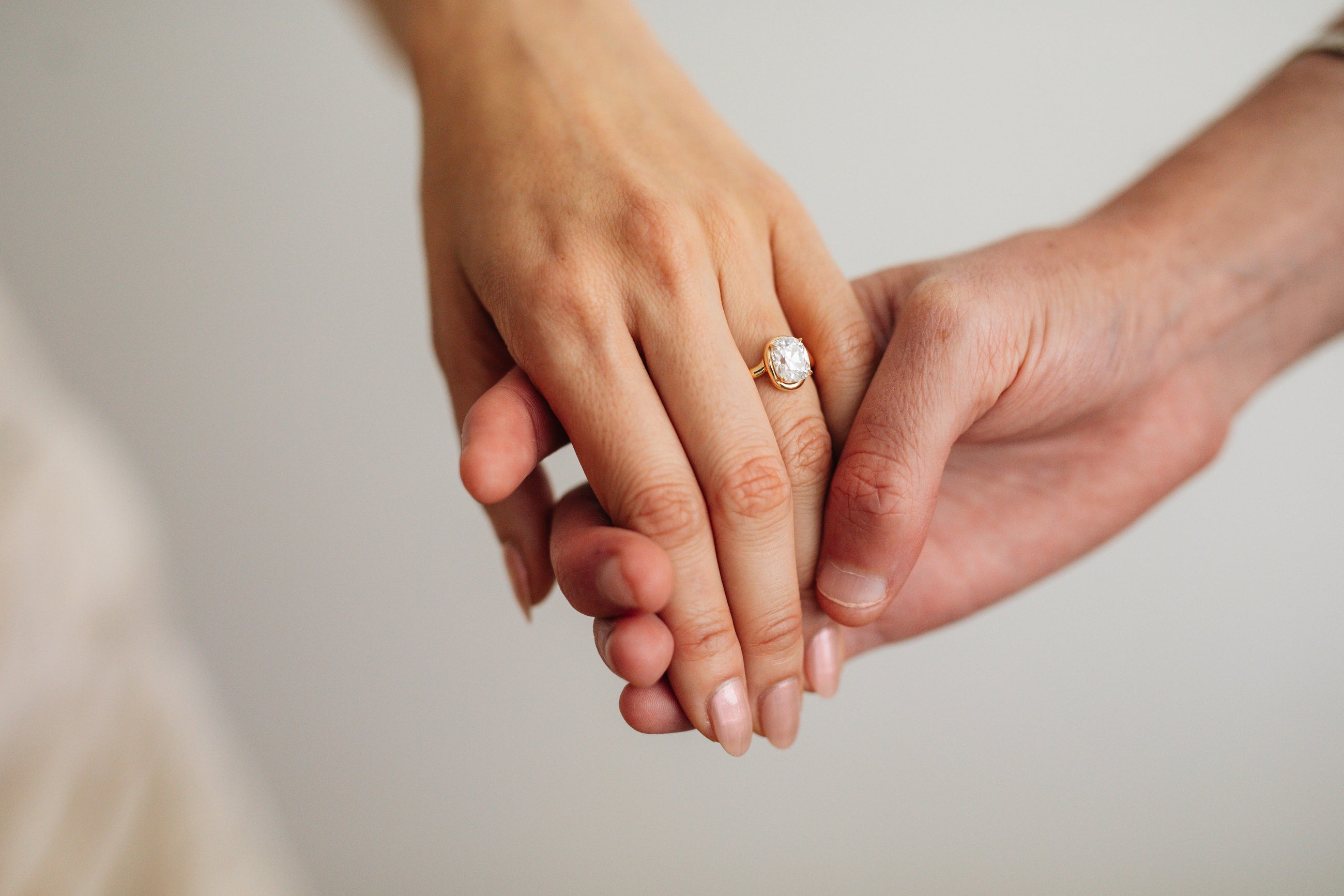 Vine Ring – Elongated Old Mine