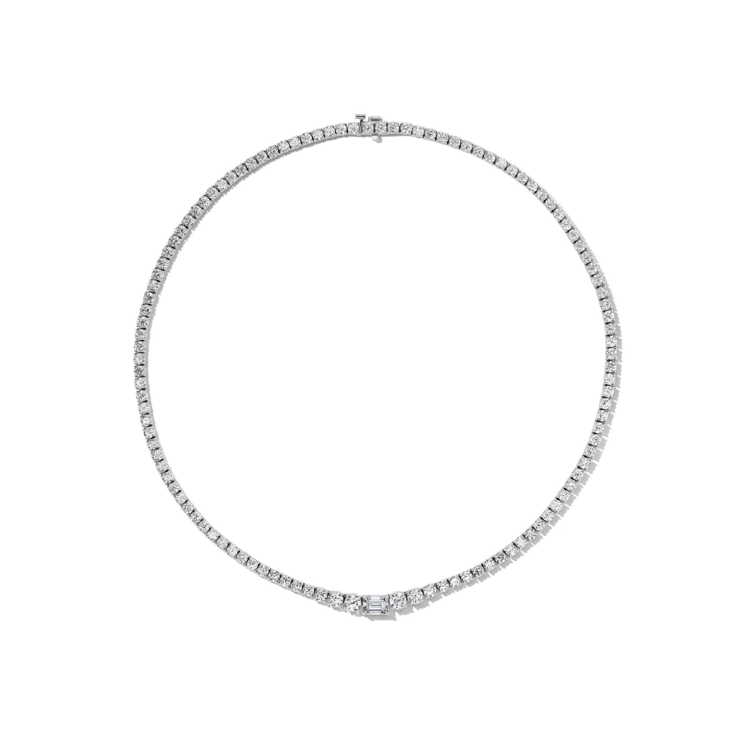 Yves Graduated Shared Prong Tennis Necklace