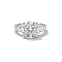 Yves Channel Set Ring – Round Brilliant Diamond